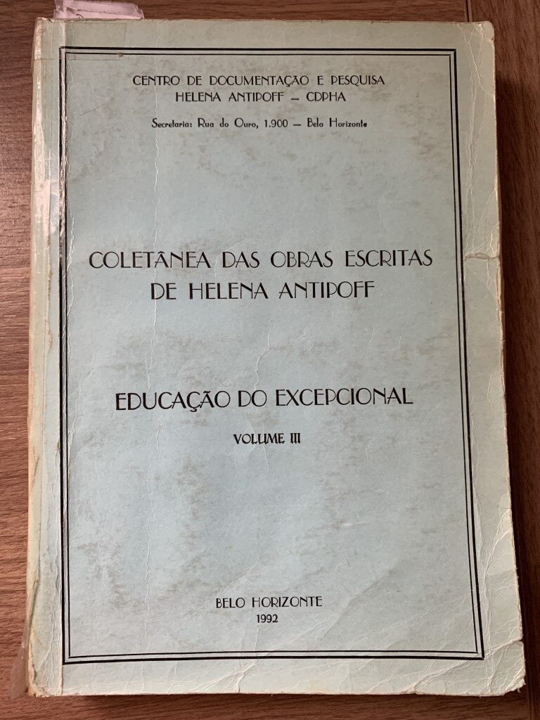Capa Volume III – Educação do Excepcional