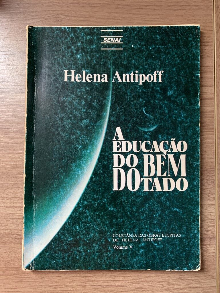 Capa Volume V – A Educação do Bem Dotado